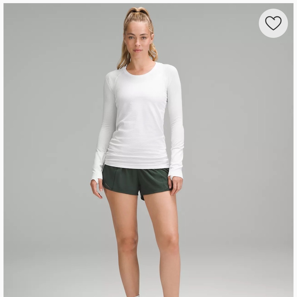 Swiftly Tech Long-Sleeve Shirt 2.0
Hip Length